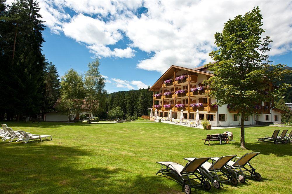 Hotel Weiher Green Lake Пфальцен Экстерьер фото